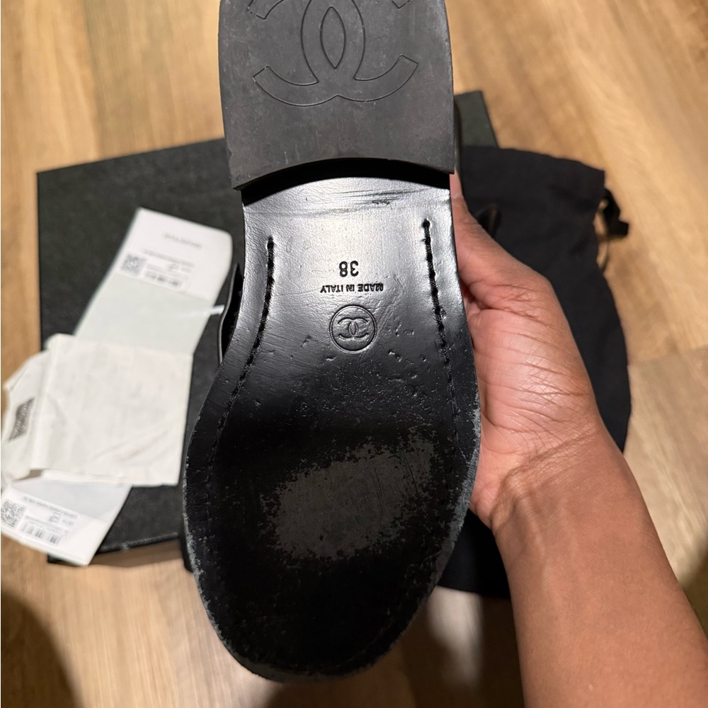 CHANEL Black Patent Leather Loafers - Picture 4 of 4